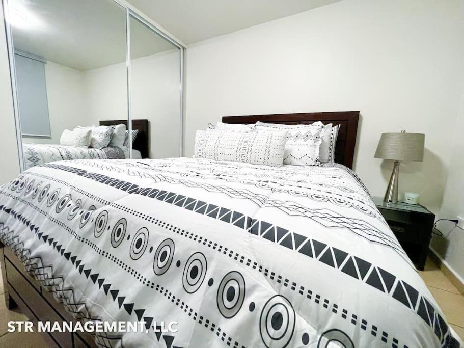 Upscale Condo At Aquatika Beach & Vacation Villas Loiza Eksteriør billede