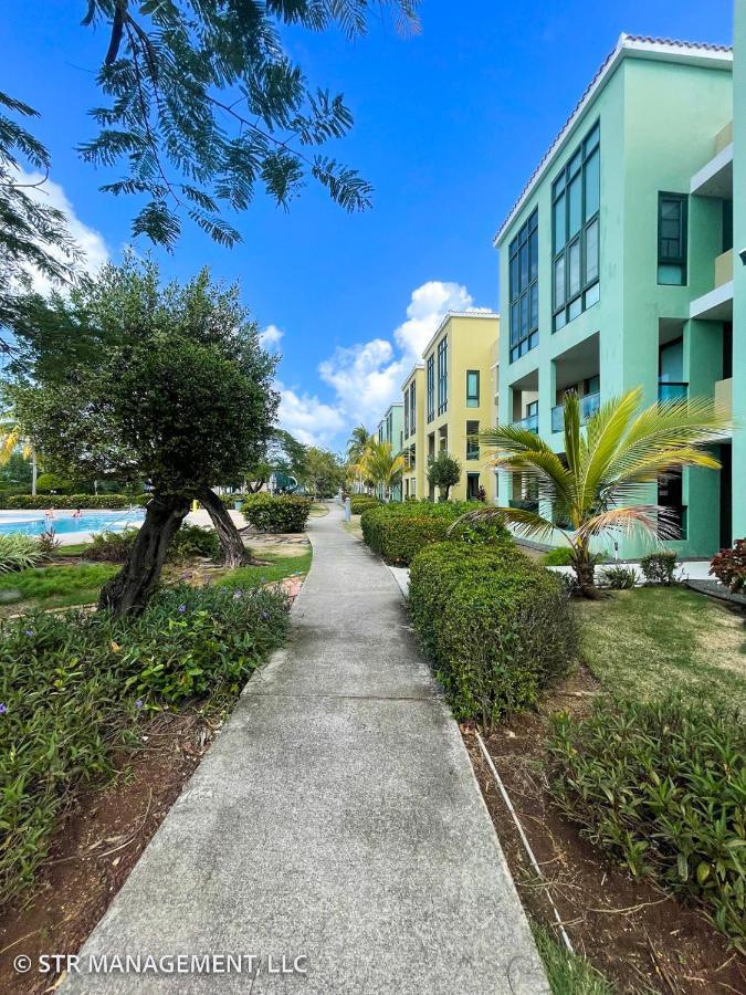 Upscale Condo At Aquatika Beach & Vacation Villas Loiza Eksteriør billede